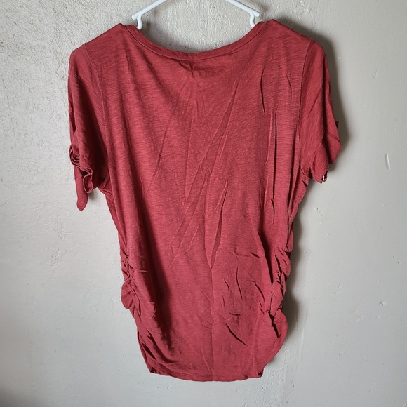 Motherhood Maternity Basic Tops Bundle - Picture 6 of 11